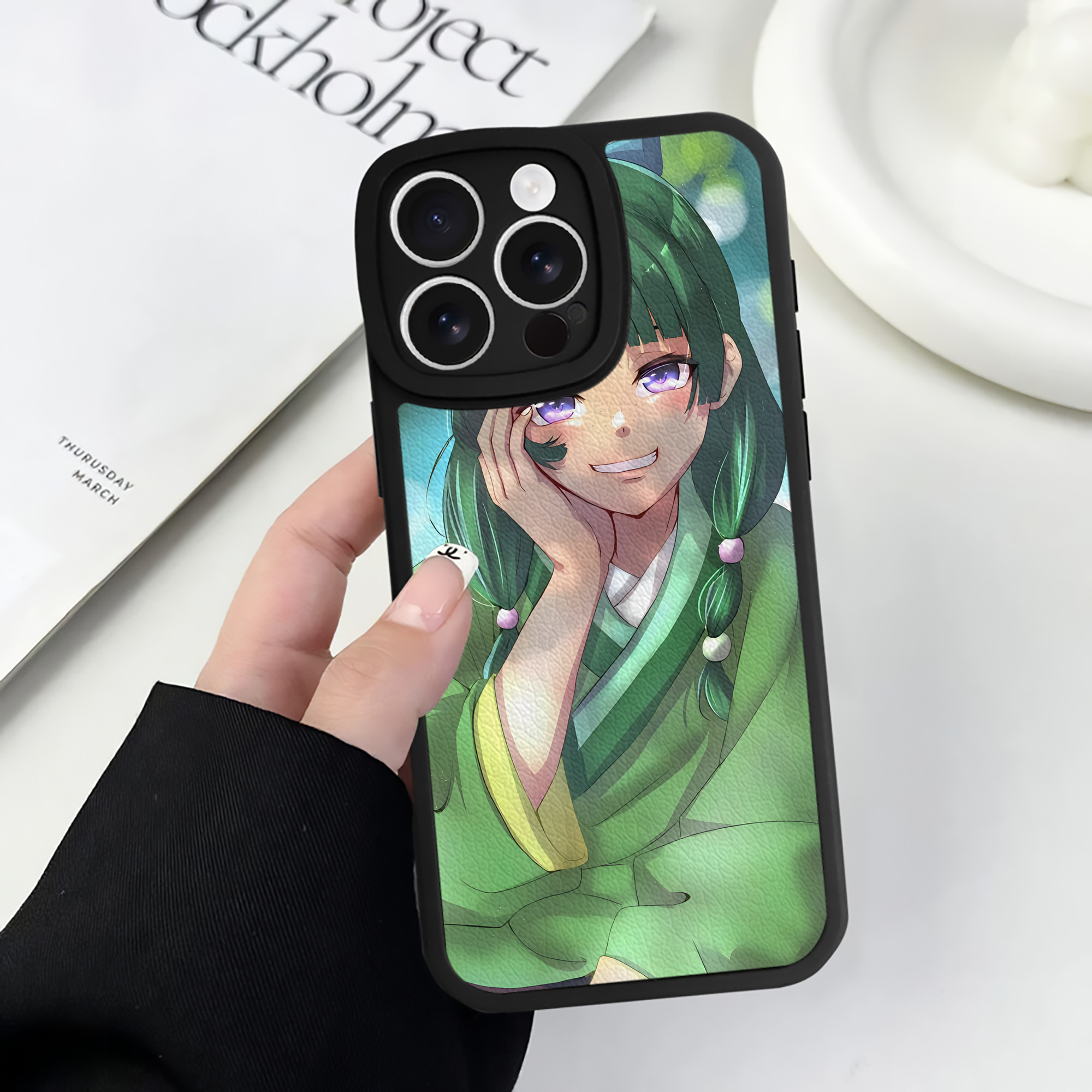 （画像用） 薬屋のひとりごと The Apothecary Diaries 【iPhone 16シリーズ対応】シリコンスマホケース（レザー調） 材質：シリコン